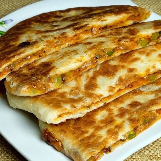 Pizza paratha